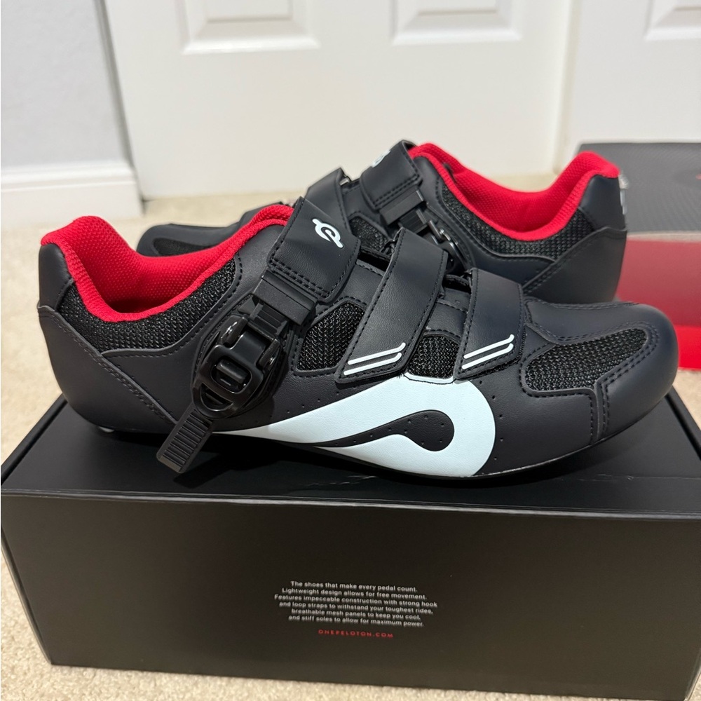 Peloton Men's Black and Red Cycling Shoes